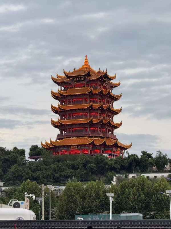 盛多网 10.14早评|再创新高！突破信号看4500！